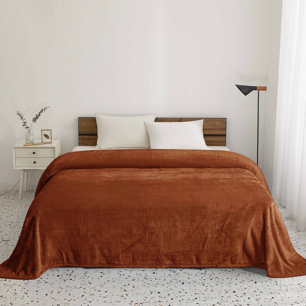Warm Embrace Fleece Blanket Rust